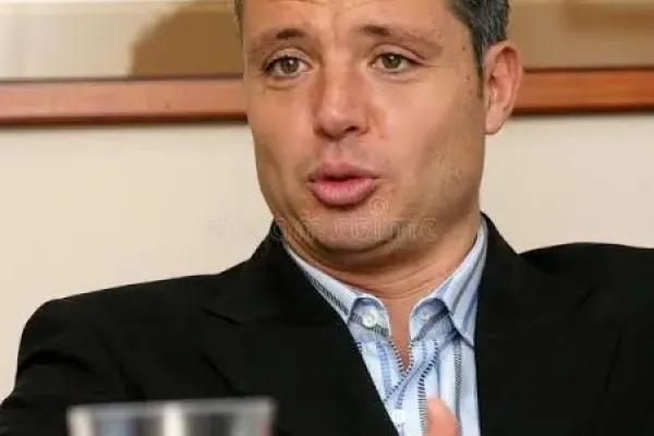 Saadettin Saran nereli, aslen nereli? Saadettin Saran hangi ülkeden?