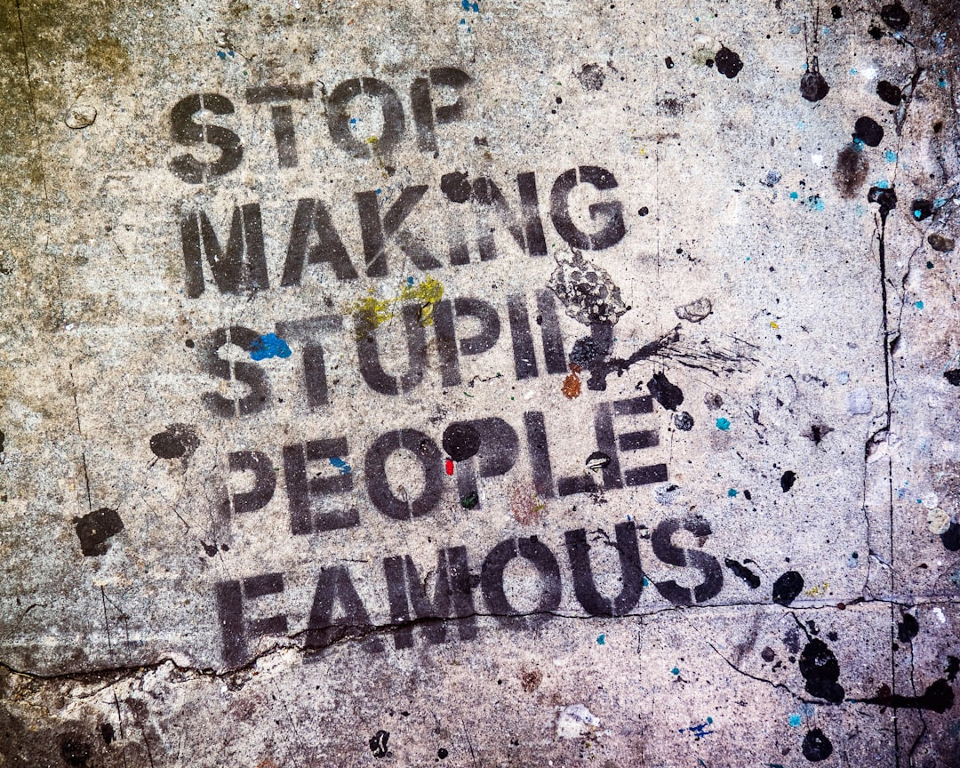 49 Air Quotes Emoji Quotes To Elevate Your Conversations